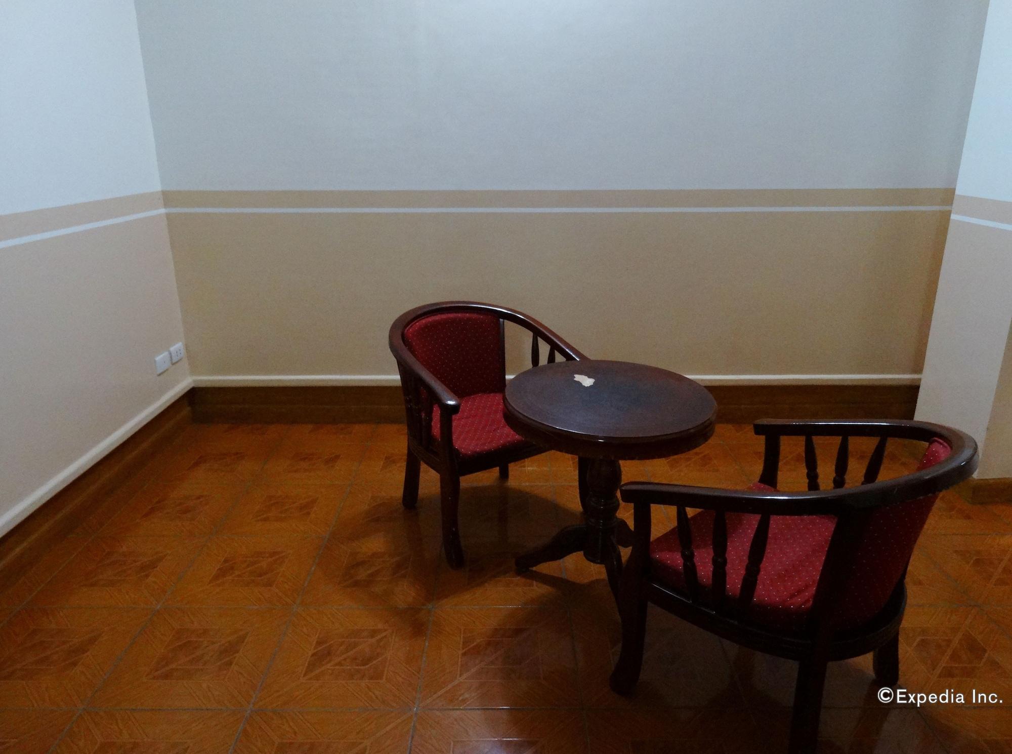 My Hotel Davao Bagian luar foto