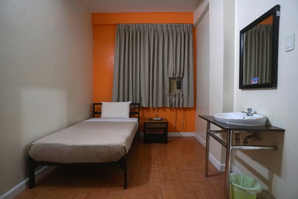 My Hotel Davao Bagian luar foto