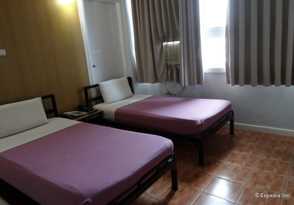 My Hotel Davao Bagian luar foto