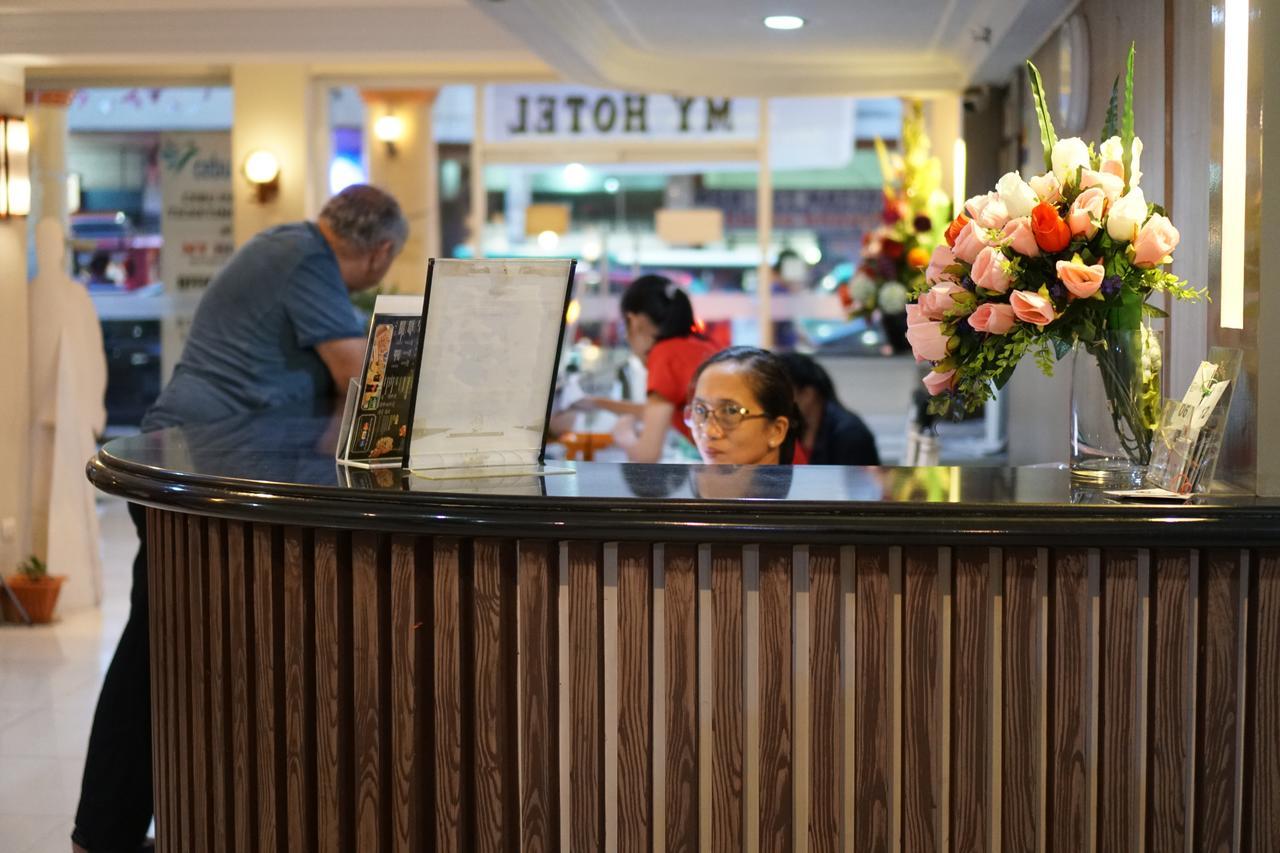 My Hotel Davao Bagian luar foto