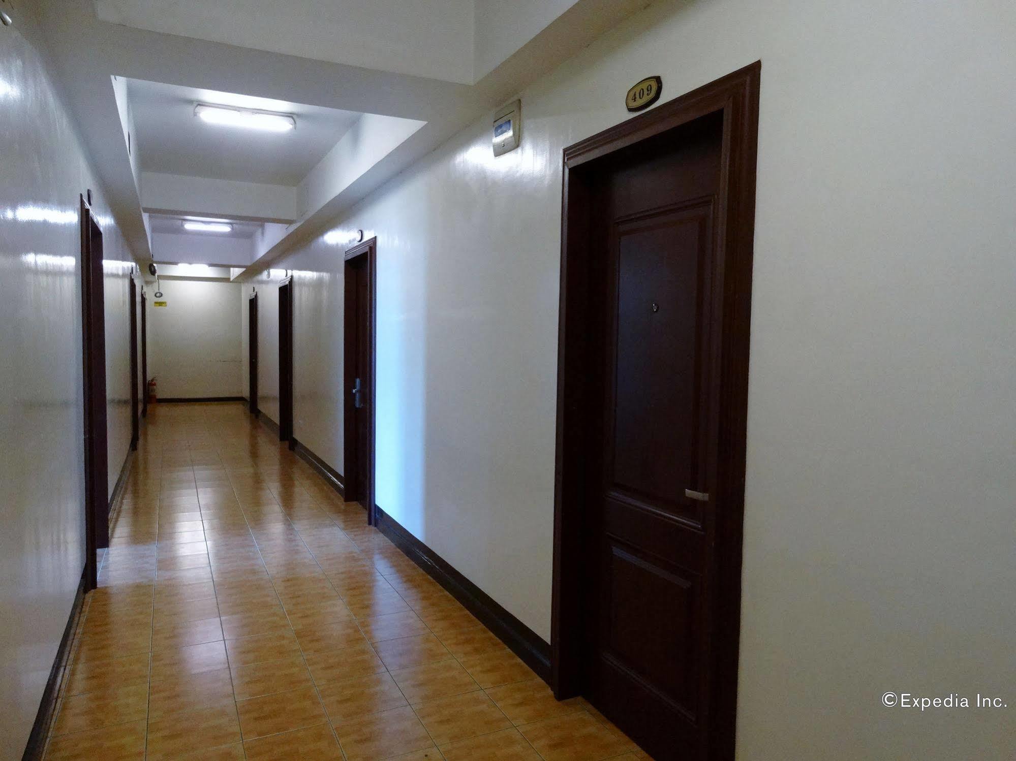My Hotel Davao Bagian luar foto